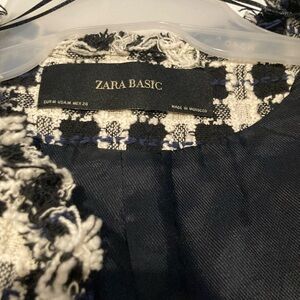 Zara Basic woman’s jacket black/cream Medium
